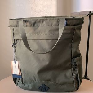 United By Blue 25L Carryall, Olive